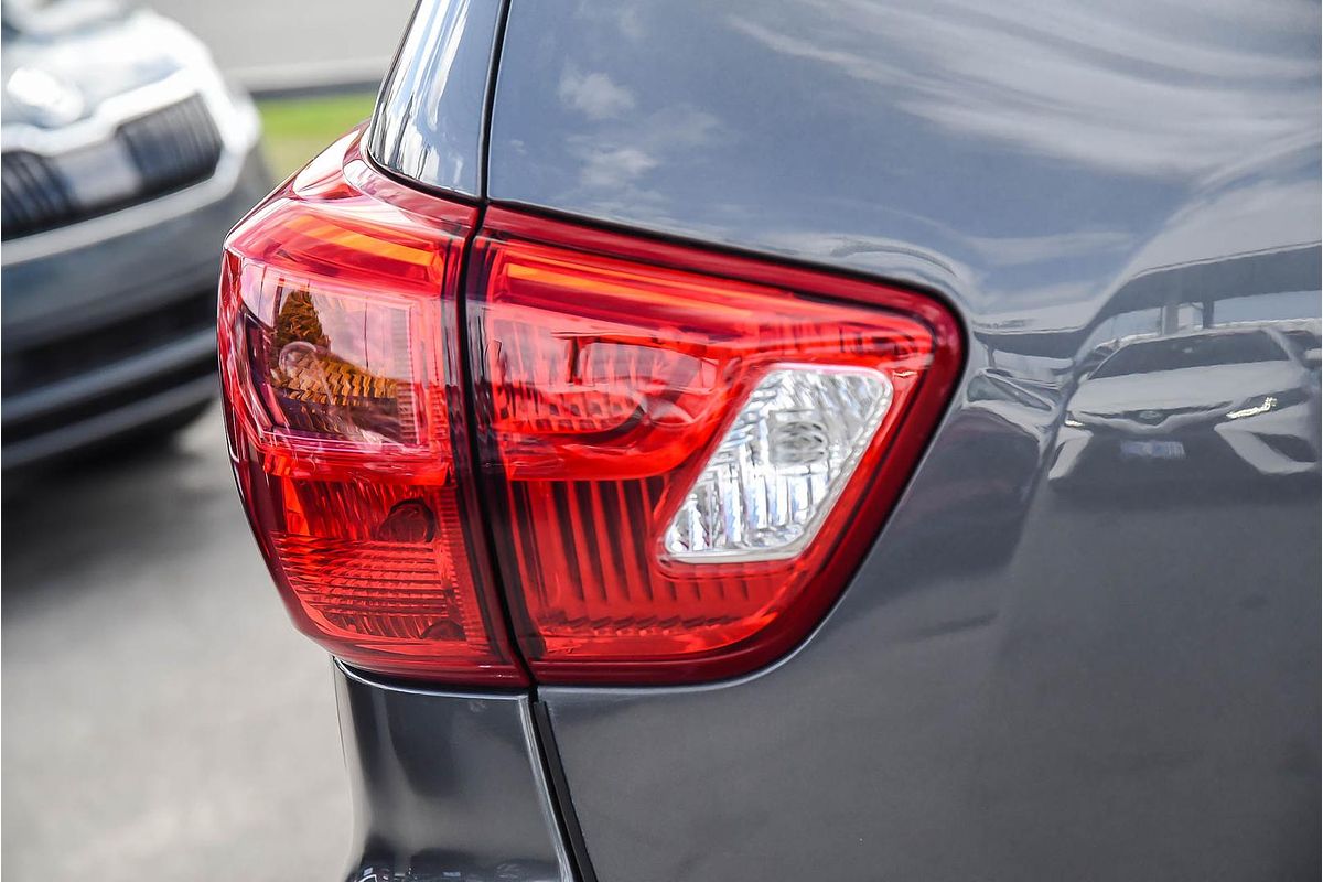 2019 Nissan Pathfinder ST-L R52 Series III