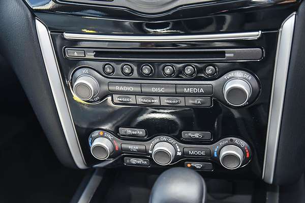 2019 Nissan Pathfinder ST-L R52 Series III