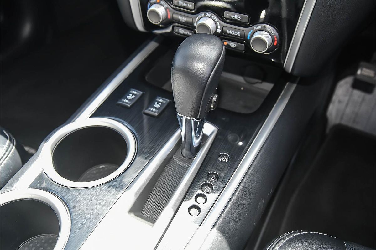 2019 Nissan Pathfinder ST-L R52 Series III