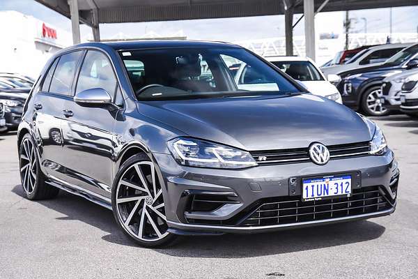 2017 Volkswagen Golf R 7.5