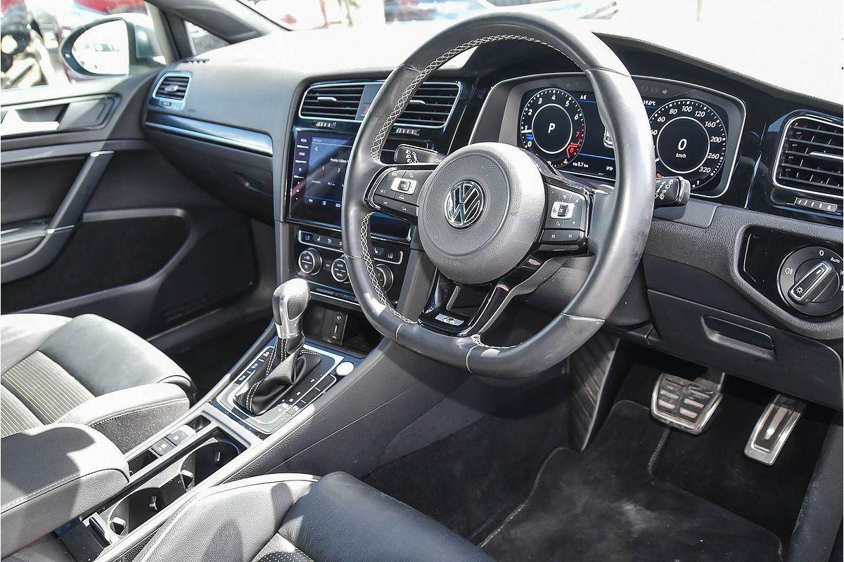 2017 Volkswagen Golf R 7.5