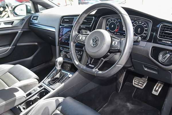 2017 Volkswagen Golf R 7.5