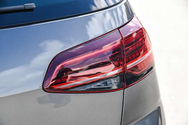 2017 Volkswagen Golf R 7.5