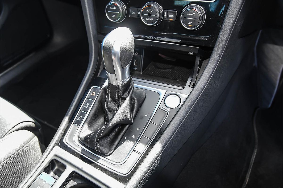 2017 Volkswagen Golf R 7.5