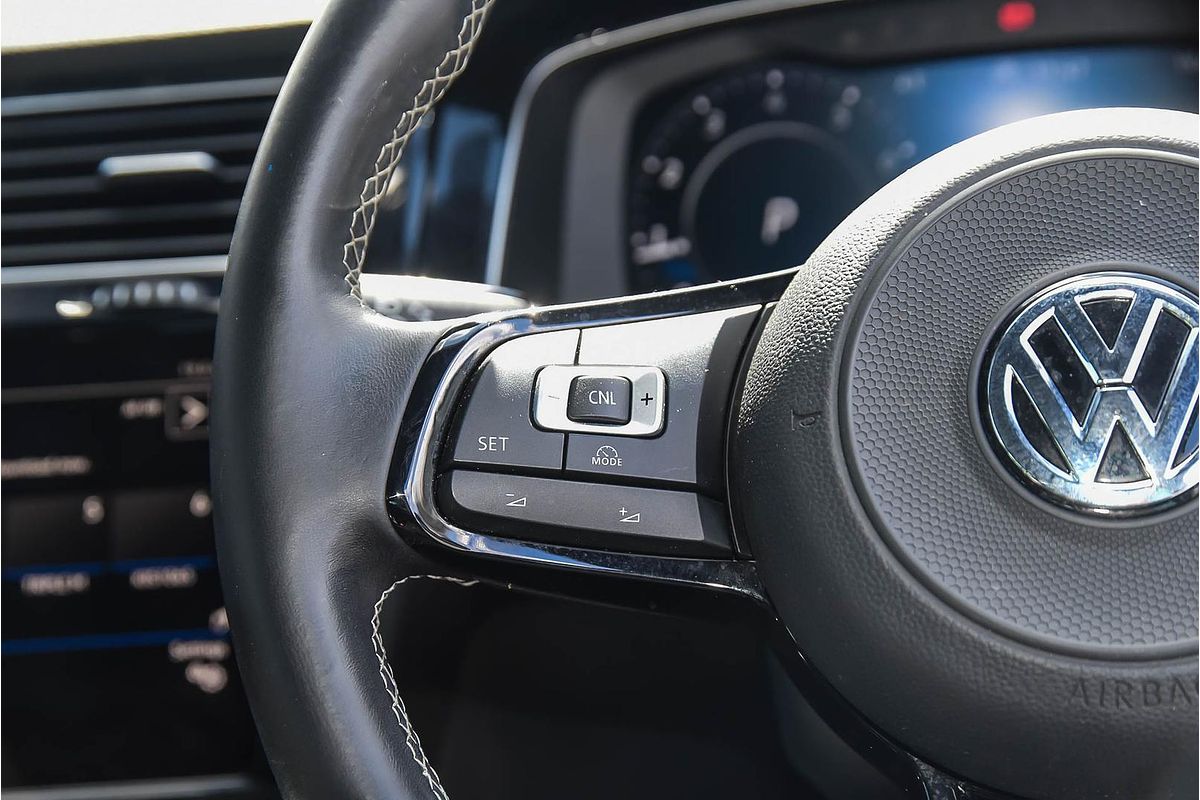 2017 Volkswagen Golf R 7.5