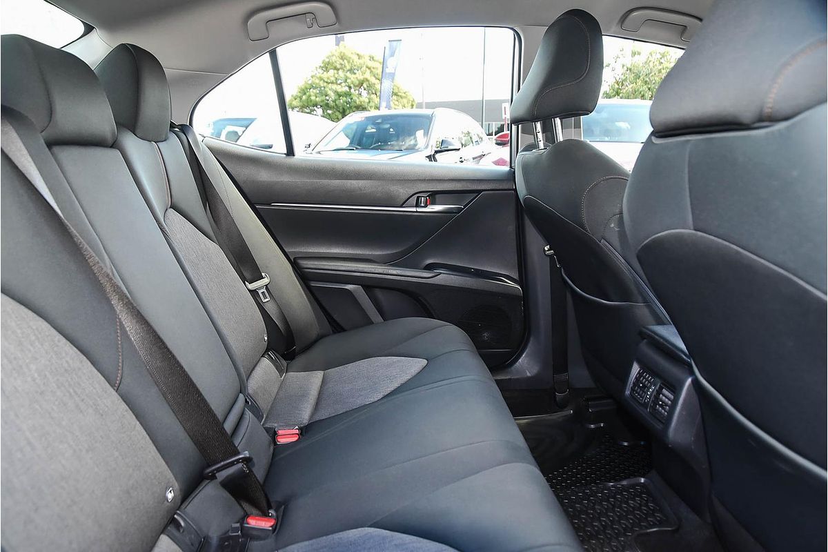 2020 Toyota Camry Ascent Sport AXVH71R