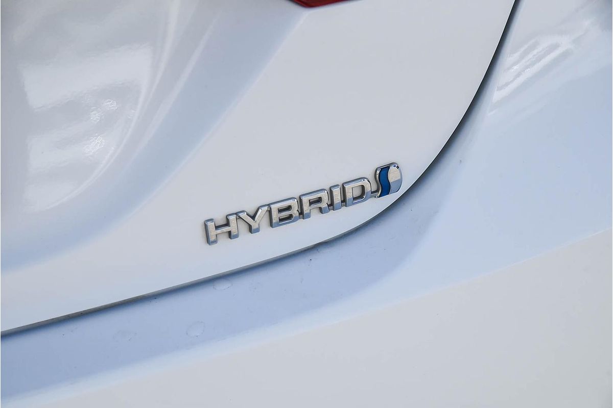 2020 Toyota Camry Ascent Sport AXVH71R