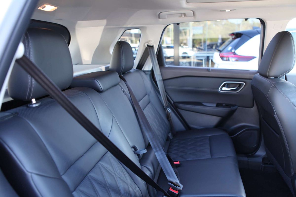 2025 Nissan X-TRAIL Ti-L T33