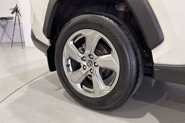 2019 Toyota RAV4 GXL AXAH52R