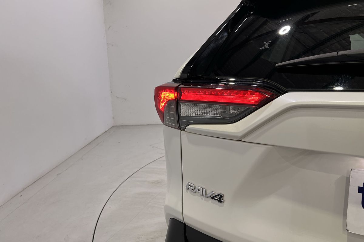 2019 Toyota RAV4 GXL AXAH52R