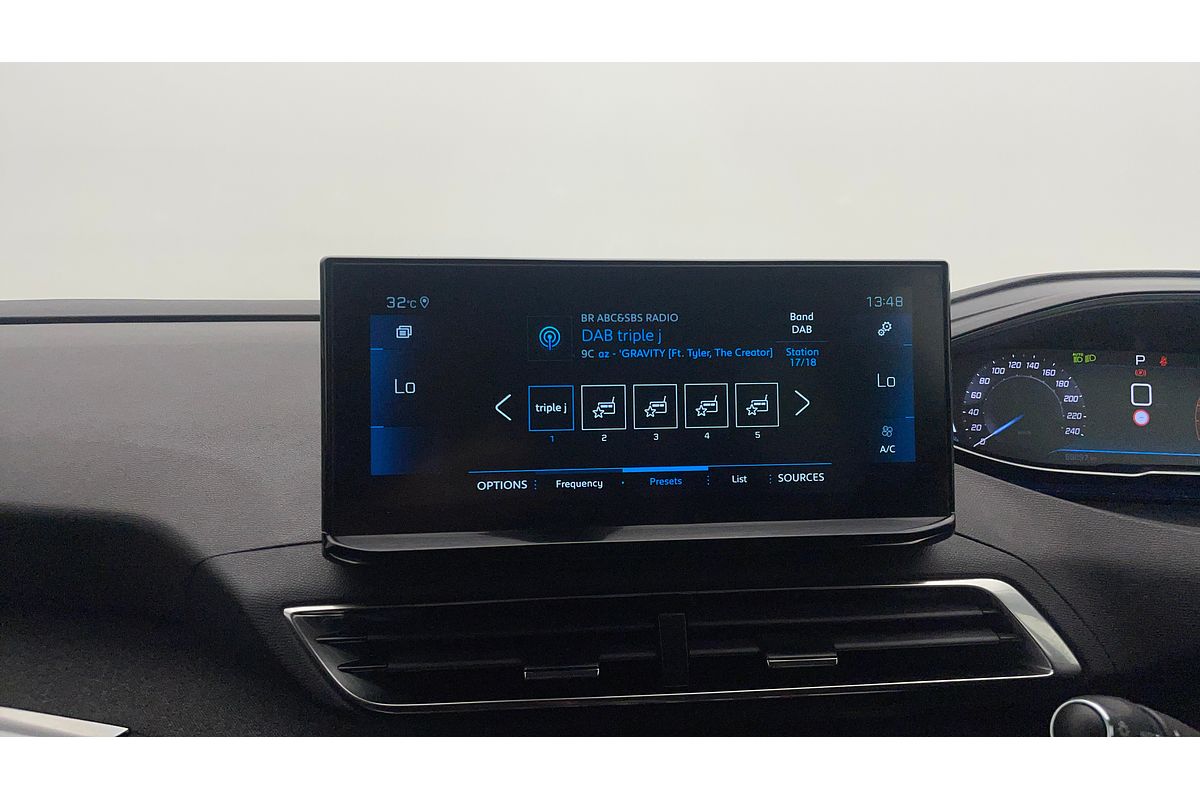 2022 Peugeot 3008 Allure P84