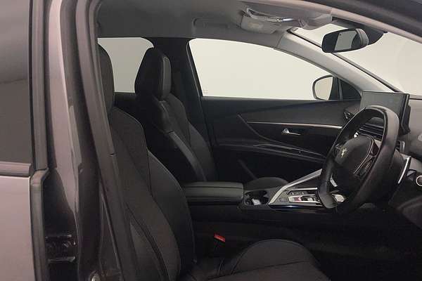 2022 Peugeot 3008 Allure P84