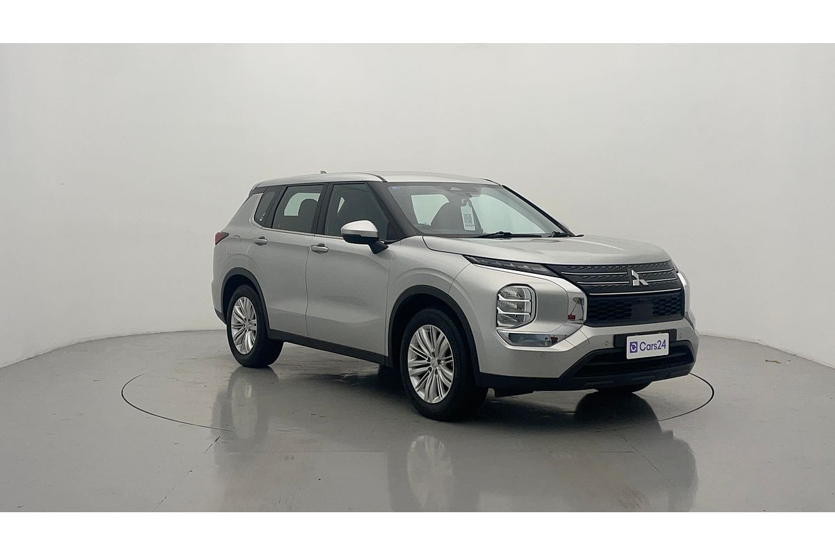 2022 Mitsubishi Outlander ES ZM