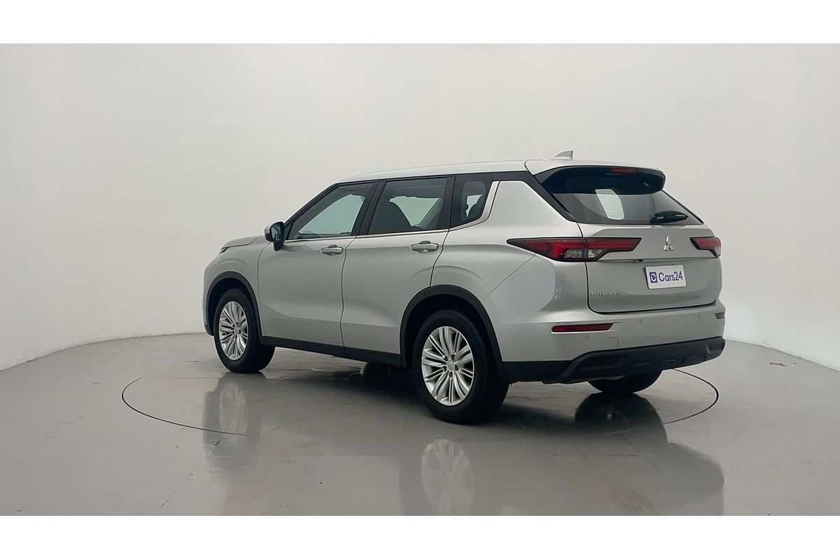 2022 Mitsubishi Outlander ES ZM