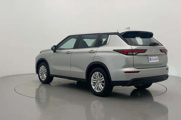 2022 Mitsubishi Outlander ES ZM