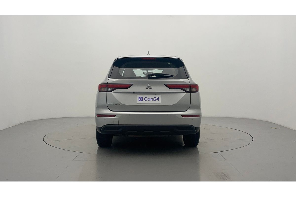 2022 Mitsubishi Outlander ES ZM