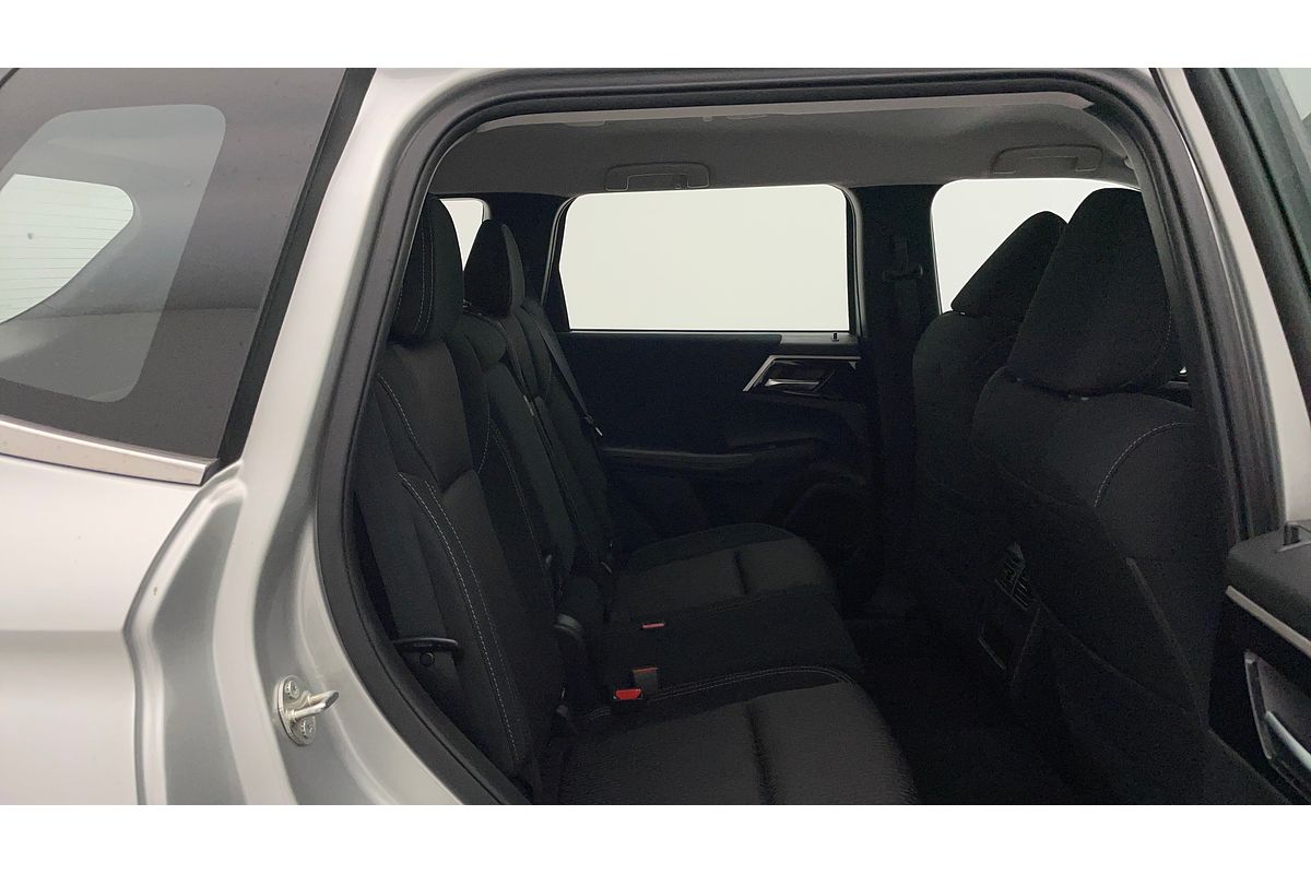 2022 Mitsubishi Outlander ES ZM