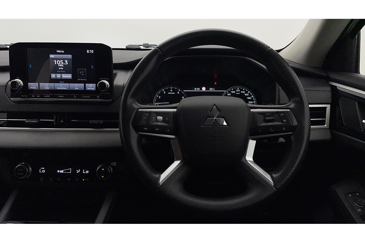 2022 Mitsubishi Outlander ES ZM