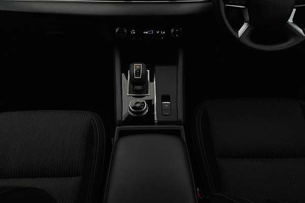 2022 Mitsubishi Outlander ES ZM