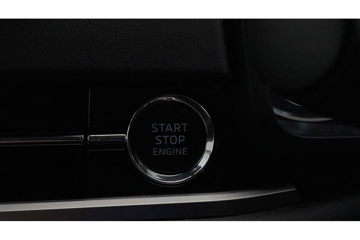 2022 Mitsubishi Outlander ES ZM