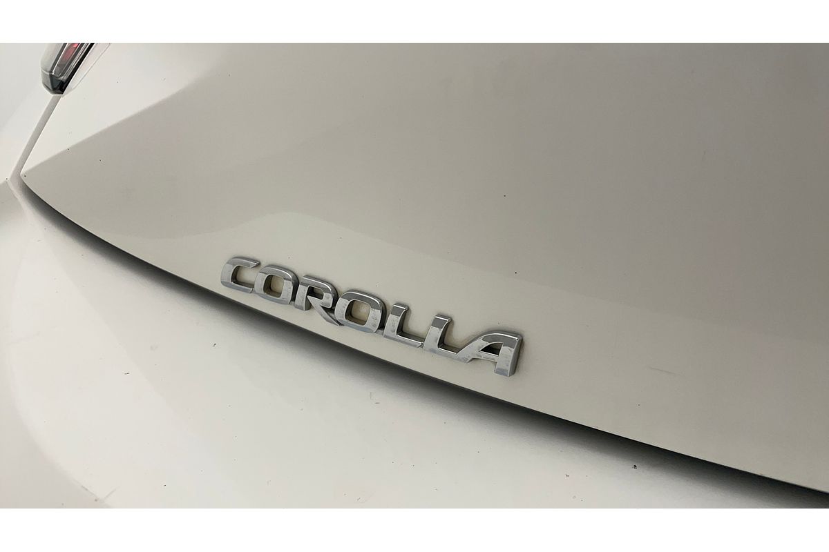 2022 Toyota Corolla Ascent Sport Hybrid ZWE211R