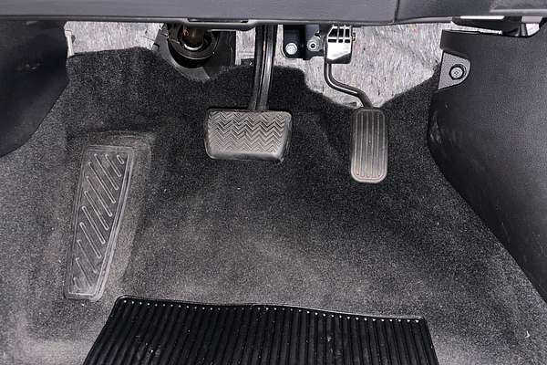 2022 Toyota Corolla Ascent Sport Hybrid ZWE211R