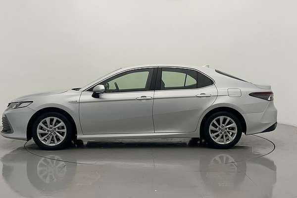 2022 Toyota Camry Ascent AXVH70R