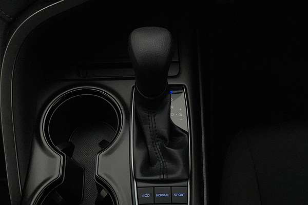 2022 Toyota Camry Ascent AXVH70R