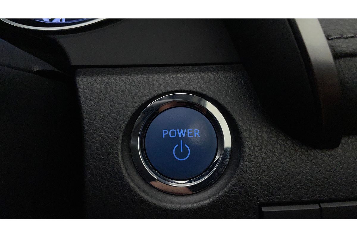 2022 Toyota Camry Ascent AXVH70R