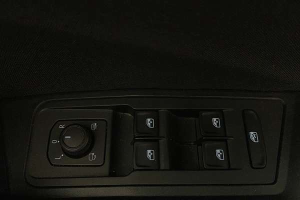 2023 Volkswagen T-Roc 110TSI Style D11