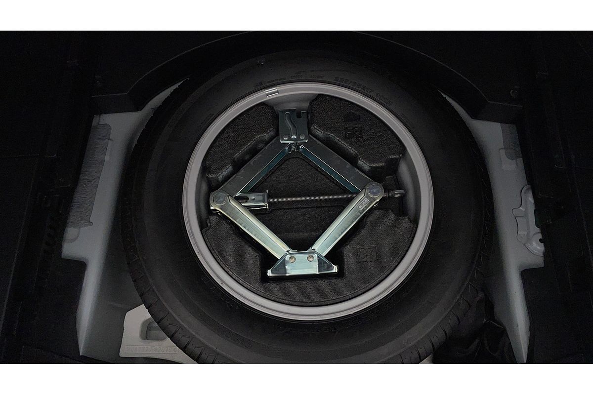 2020 Toyota RAV4 GX AXAH54R