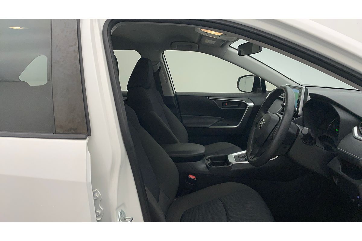 2020 Toyota RAV4 GX AXAH54R