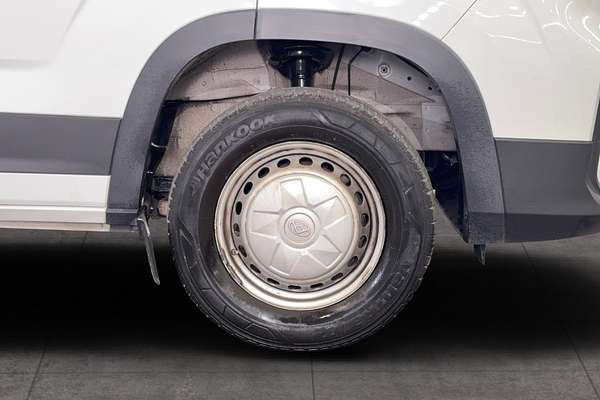 2022 LDV Deliver 9 MWB Mid Roof