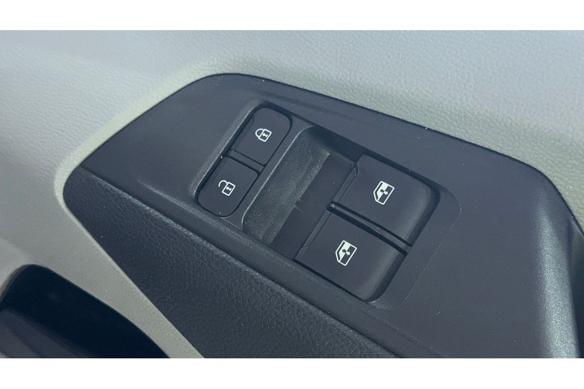 2022 LDV Deliver 9 MWB Mid Roof