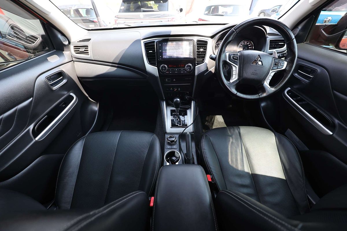 2021 Mitsubishi Triton GSR MR 4X4