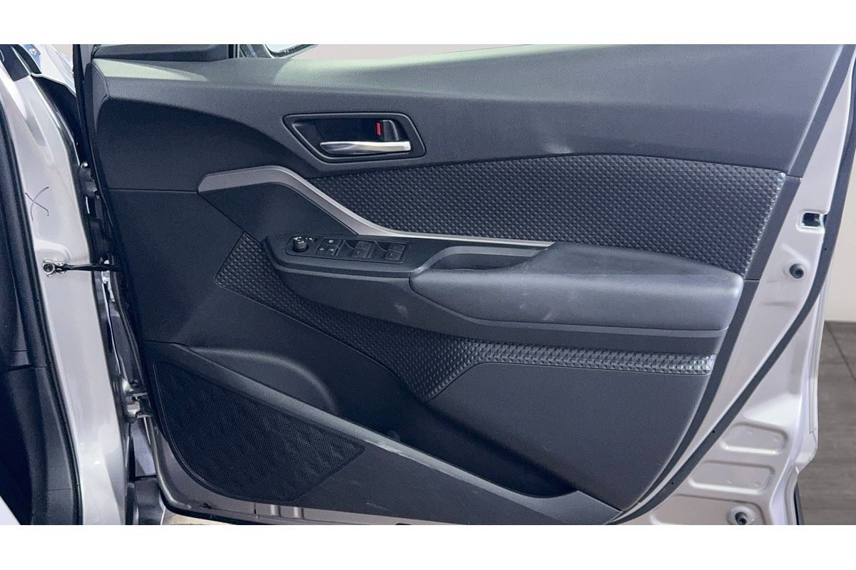 2022 Toyota C-HR GXL NGX10R