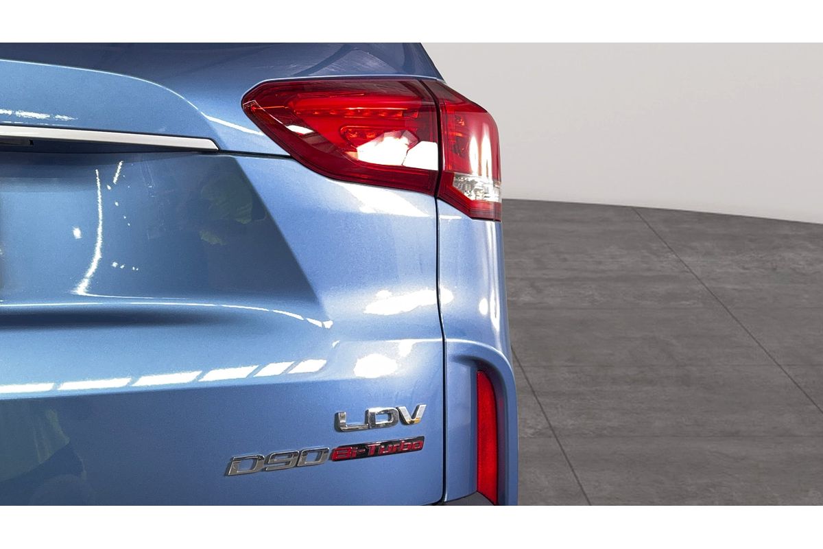 2022 LDV D90 Executive SV9A