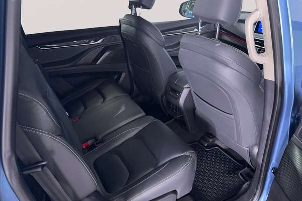 2022 LDV D90 Executive SV9A