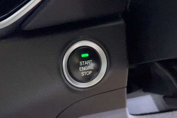 2022 LDV D90 Executive SV9A