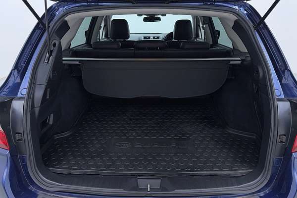 2017 Subaru Outback 2.5i Premium 5GEN