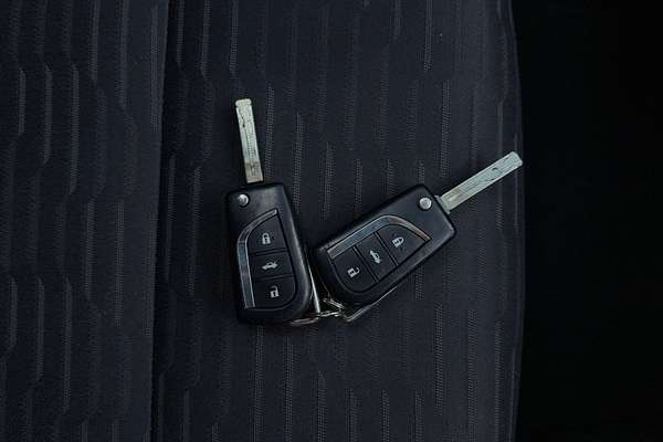 2017 Toyota Camry Altise ASV50R