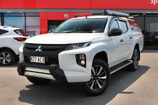2020 Mitsubishi Triton GLX MR 4X4