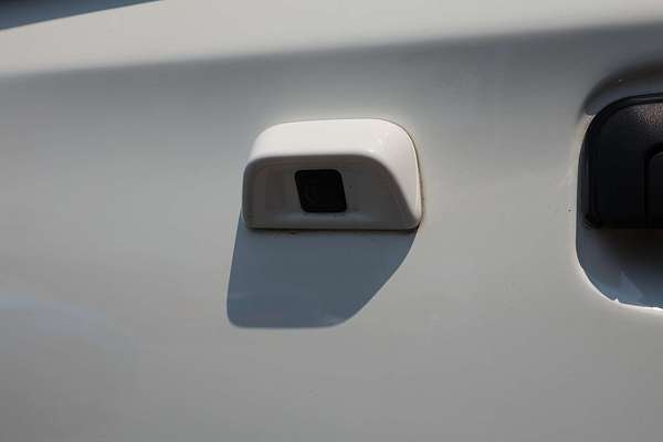 2020 Mitsubishi Triton GLX MR 4X4