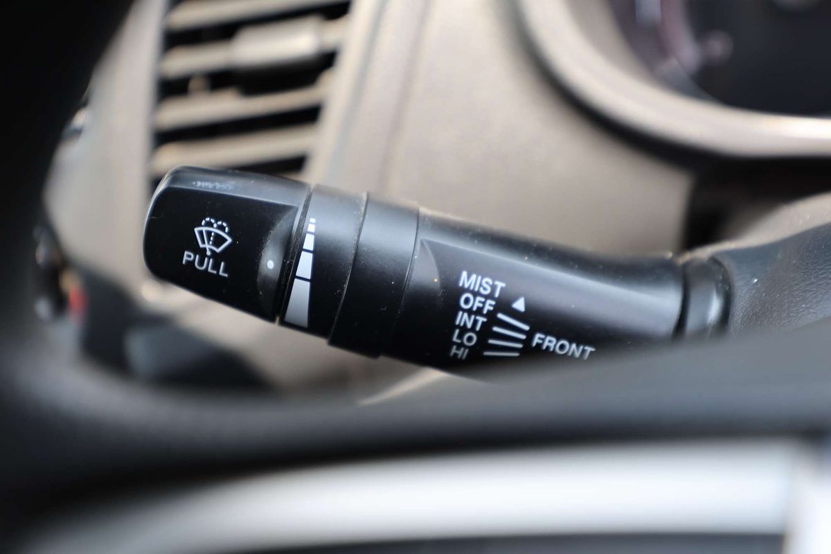 2020 Mitsubishi Triton GLX MR 4X4