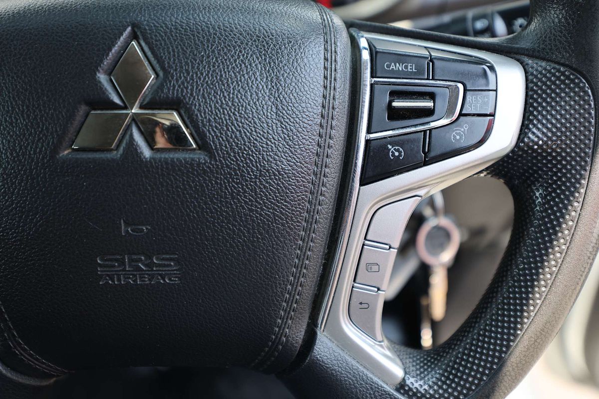 2020 Mitsubishi Triton GLX MR 4X4