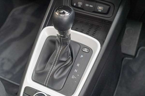 2024 Hyundai Venue Elite QX.V5