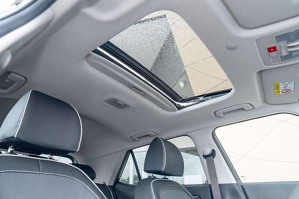 2024 Hyundai Venue Elite QX.V5