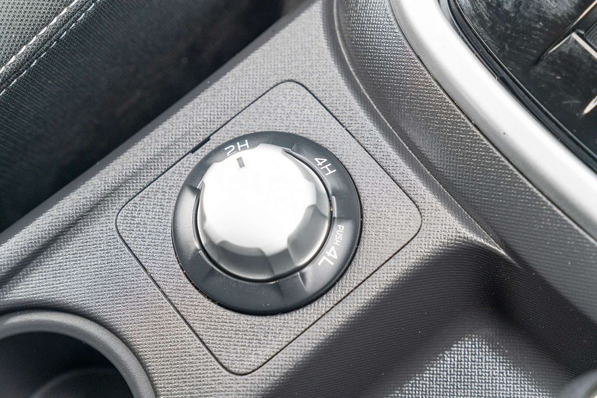 2021 Isuzu MU-X LS-U