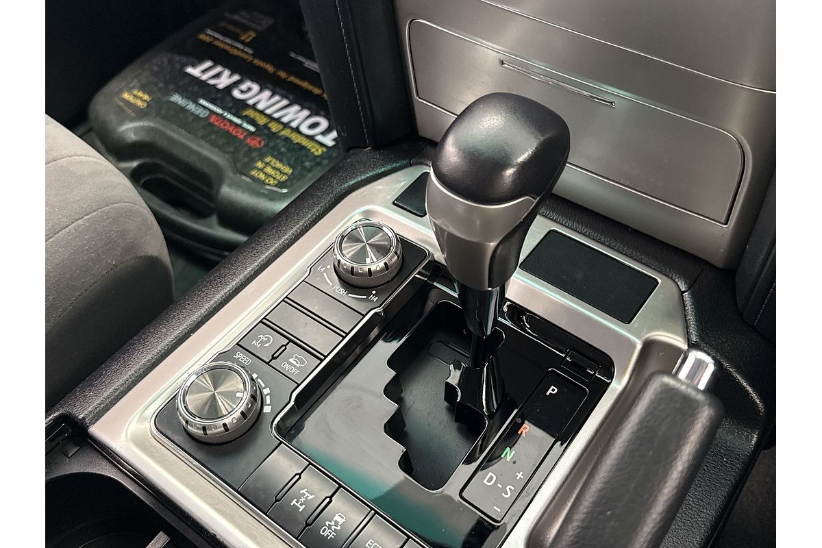 2020 Toyota Landcruiser GXL VDJ200R