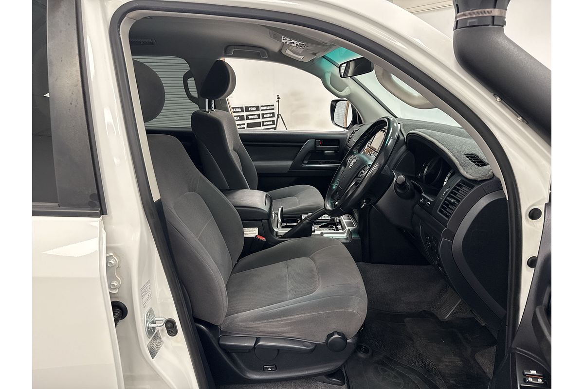 2020 Toyota Landcruiser GXL VDJ200R